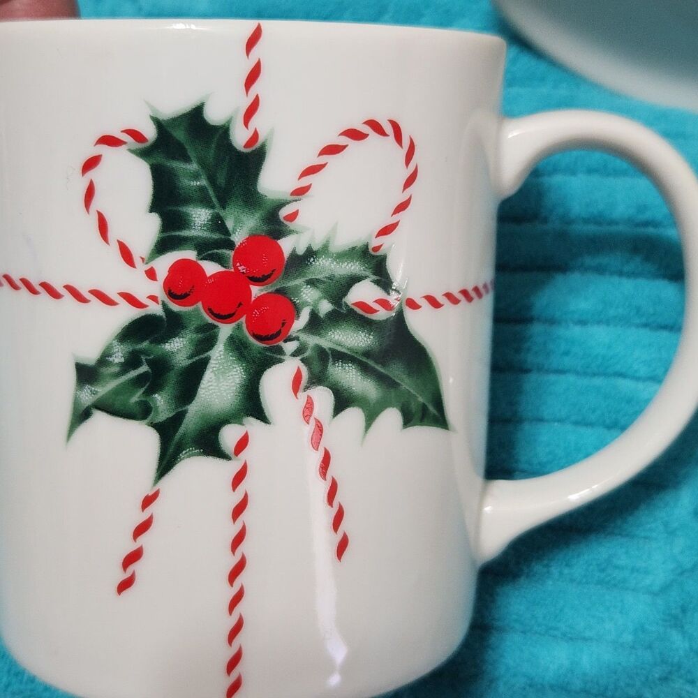 Toscany collection japan Christmas Coffee Cups 3Pcs!! - Picture 2 of 8